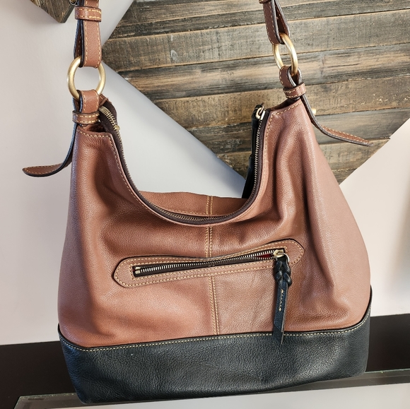 Dooney & Bourke 1975 Shoulder Bag - Picture 3 of 12